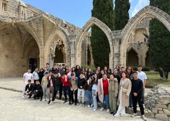 Erenköy Lisesi öğrencileri “Ülkemi Tanıyorum” projesi kapsamında Girne’yi gezdi