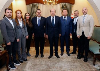 Cumhurbaşkanı Tatar, Türkiye Seyahat Acenteleri Birliği’ni kabul etti