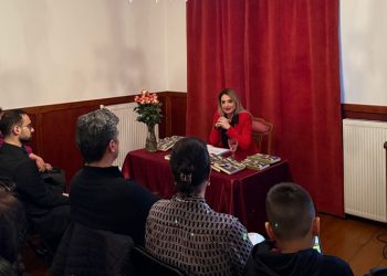 Doç. Dr. Melahat Arıklı’nın kaleme aldığı “Milli Mücadele Kalemiyle Savaşanlar (1955-1974)” adlı kitap Hollanda’da tanıtıldı