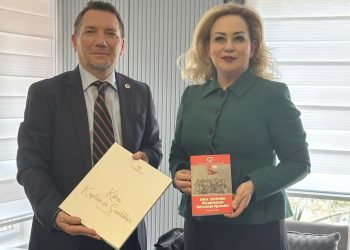 Sibel Tatar, Kıbrıs Türk Kültür Derneği’ni ziyaret etti