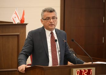Erhürman: “Kıbrıs Türk halkının iradesini, Kıbrıs Türk halkıyla birlikte temsil edecek ve koruyacağız”