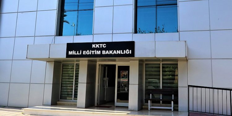 Öğretmenlerin Yer Değiştirmeleri (Değişiklik) Tüzüğü Teknik Kurul’dan oy birliğiyle geçti