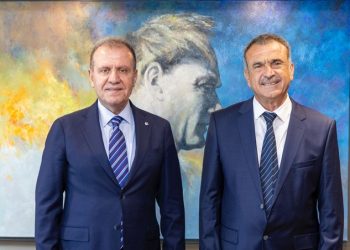 Uluçay’dan Mersin Büyükşehir Belediyesi’ne teşekkür ziyareti