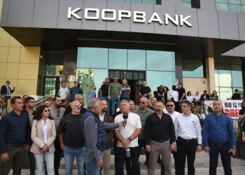 KOOP-Bank şubeleri grevde… “Sıkıntıların çözümü için çağrı yapılana kadar devam edeceğiz”