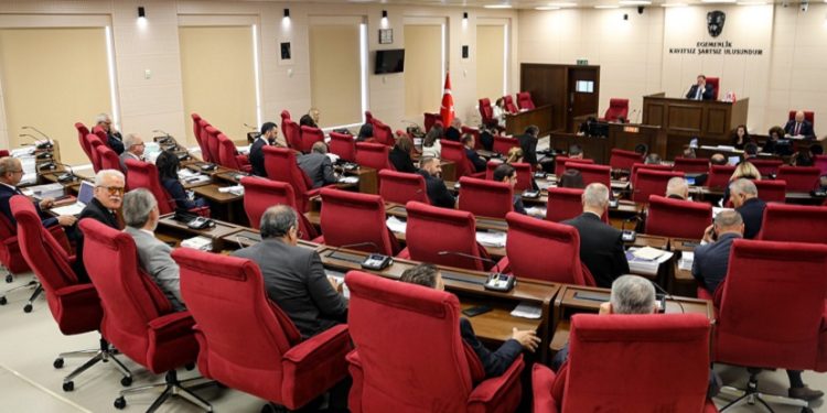 Cumhuriyet Meclisi’nde güncel konuşmalar yapılıyor