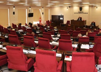 Meclis’te güncel konuşmalar yapılıyor