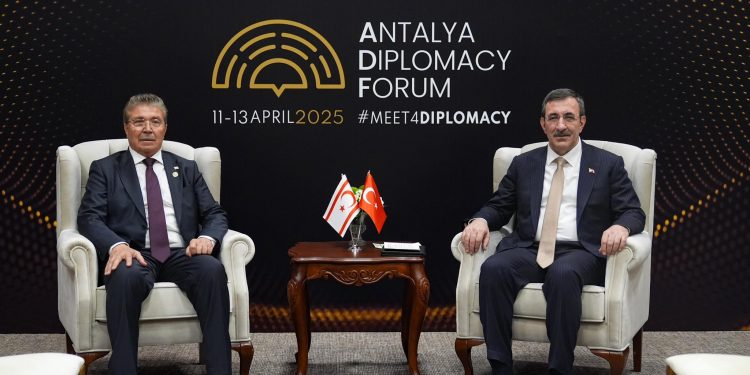 TC Cumhurbaşkanı Yardımcısı Yılmaz, Başbakanı Üstel ile görüştü;Teknoloji ve dijitalleşme başta olmak üzere yeni iş birliği alanları ele alındı