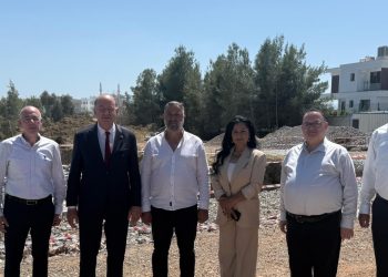 Dinçyürek, yapımı süren yeni Devlet Laboratuvarı inşaatını yerinde inceledi:”Devlet Laboratuvarı özellikle gıda güvenliği ve halk sağlığı açısından büyük önem taşıyor “