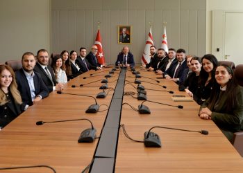 Cumhurbaşkanı Tatar, İki Taraflı Gençlik Teknik Komitesi Başkanı ve üyelerini kabul etti