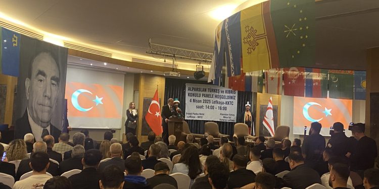 “Alparslan Türkeş ve Kıbrıs” paneli düzenlendi