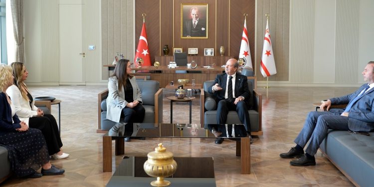 Cumhurbaşkanı Tatar, Atatürk Meslek Lisesi yönetimini kabul etti