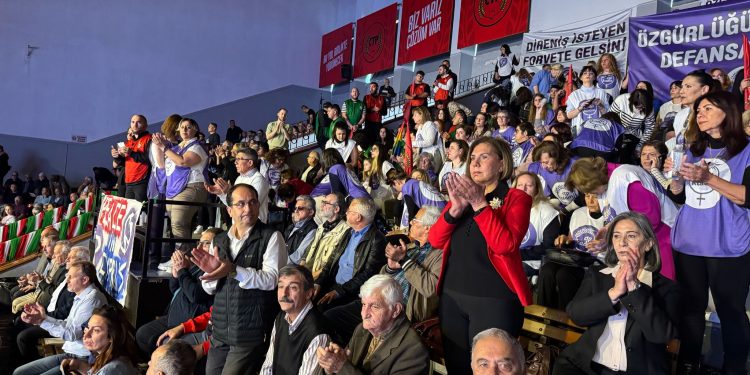 CTP 29. Olağan Kurultayı Erhürman’ın genel başkanlığını ve cumhurbaşkanı adaylığını onayladı