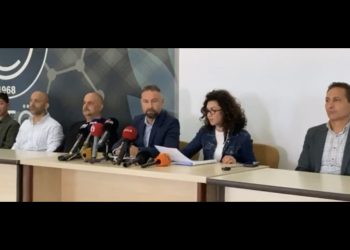 KTÖS ve KTOEÖS, Salı günü yapılacak yürüyüşe ilişkin basın toplantısı düzenledi