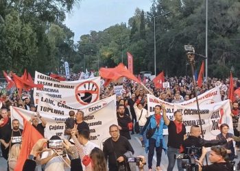KTÖS ve KTOEÖS, 40 örgütün desteğiyle eylem düzenledi