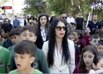 23 Nisan Ulusal Egemenlik ve Çocuk Bayramı kutlamaları başkent Lefkoşa’da düzenlenen kortejle başladı