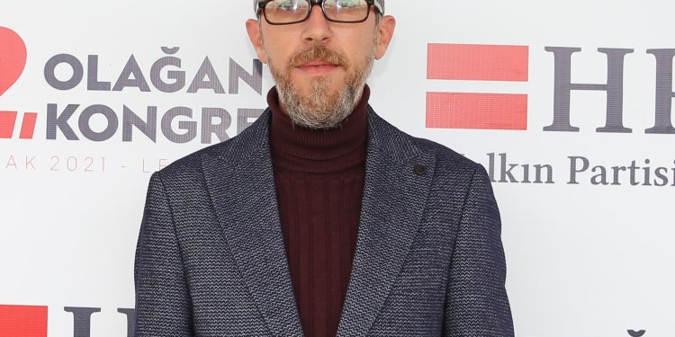 Turgut Alas, yeniden Halkın Partisi Genel Sekreteri oldu