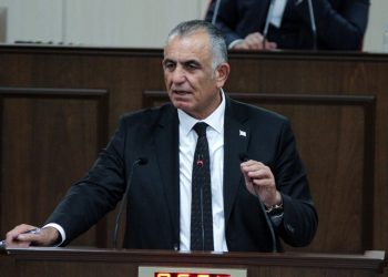 Çavuşoğlu: Eğer sendikalar hazırsa biz diyalog kurmaya hazırız