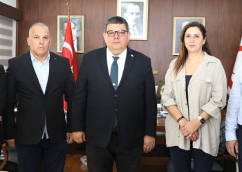 Maliye Bakanı Berova, Bay-Sen heyetini kabul etti