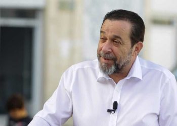 Serdar Denktaş, aktif siyasete dönme kararı aldığını açıkladı