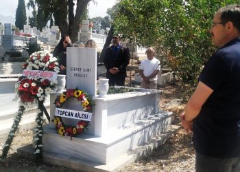 Servet Sami Dedeçay, kabri başında anıldı