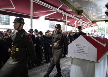 Kıbrıs Barış Harekatı’nın komutanlarından İbrahim Neşet İkiz için cenaze töreni