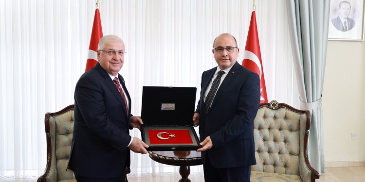 TC Milli Savunma Bakanı Güler, KKTC’de ziyaretlerde bulundu