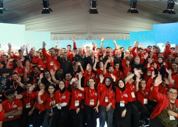 TC Milli Savunma Bakanı Güler, TEKNOFEST KKTC’de gençlerle bir araya geldi