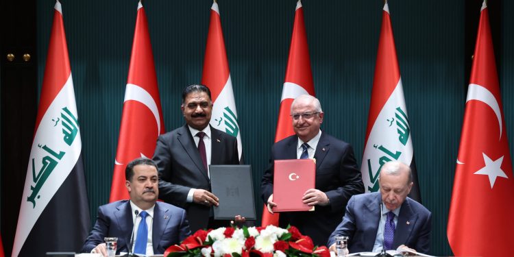 Türkiye ile Irak arasında 11 anlaşma imzalandı