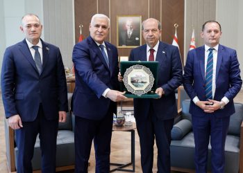 Cumhurbaşkanı Tatar, Azerbaycan Kıbrıs Dostluk Cemiyeti Başkanı ve beraberindeki heyeti kabul etti