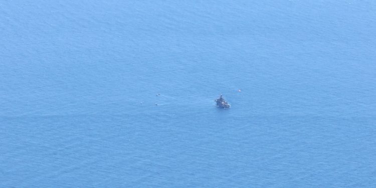 Türk Deniz Kuvvetlerine ait helikopter Antalya açıklarında acil iniş yaptı