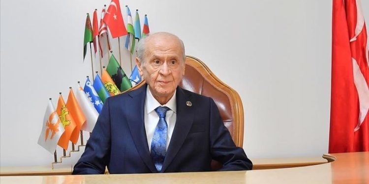 Bahçeli: “Cumhurbaşkanının yolundan caymaya hakkı yoktur”