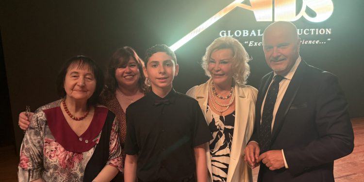 Piyanist Minalay, ADS Uluslararası Gülsin Onay Piyano Yarışması Birincileri Resitali’nde sahne aldı