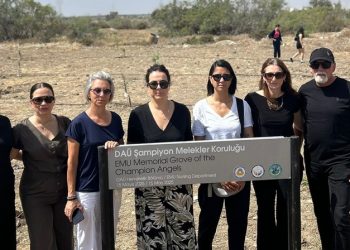 DAÜ’de “Şampiyon Melekler Koruluğu” oluşturuldu