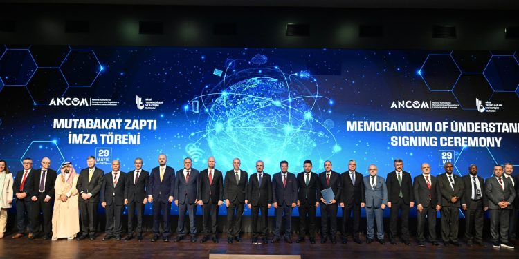 Erhan Arıklı: “5G ve 6G için gerekli hazırlıkları yapıyoruz”