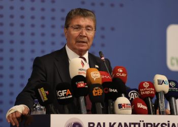 Üstel BALKANTÜRKSİAD toplantısında konuşma yaptı: “Kıbrıs Türk halkı 1950’lerden beri varoluş mücadelesi veriyor”