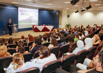 Tatar UKÜ’de düzenlenen 14 Mayıs Dünya Eczacılık Günü Kutlamaları ve Ödül Töreni’ne katıldı