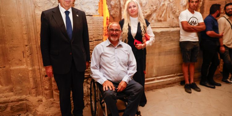 Cumhurbaşkanı Tatar, Geçmişten Günümüze Mezunlar Sergisi ve Konseri’ne katıldı