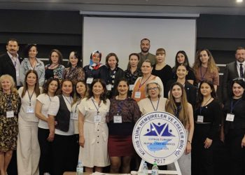 5 Mayıs Dünya Ebeler Günü nedeniyle sempozyum yapıldı