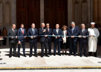 Selimiye Camii, restorasyonun ardından yeniden ibadete açıldı