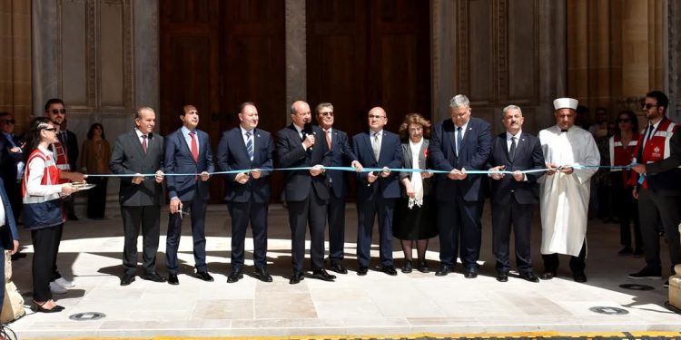 Selimiye Camii, restorasyonun ardından yeniden ibadete açıldı