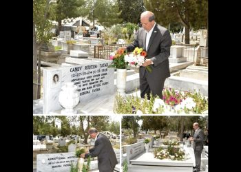 Cumhurbaşkanı Ersin Tatar, Anneler Günü vesilesiyle annesi ve anneannesinin mezarlarını ziyaret etti