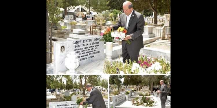 Cumhurbaşkanı Ersin Tatar, Anneler Günü vesilesiyle annesi ve anneannesinin mezarlarını ziyaret etti