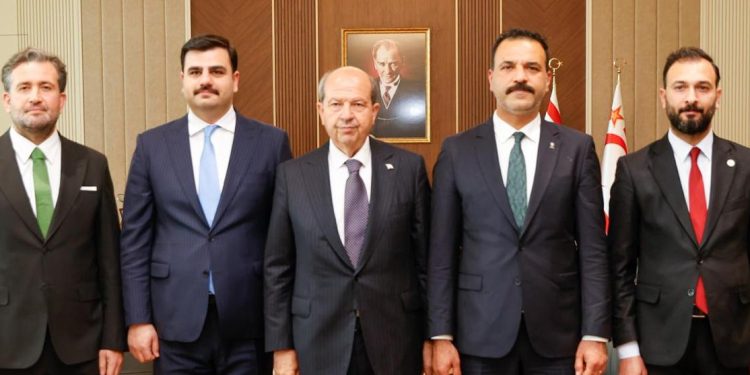 Cumhurbaşkanı Tatar AK Parti Genel Sekreteri ve İzmir Milletvekili Eyüp Kadir İnan’ı kabul etti