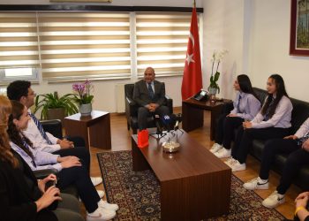 Başçeri, 20 Temmuz Fen Lisesi öğrencilerini kabul etti