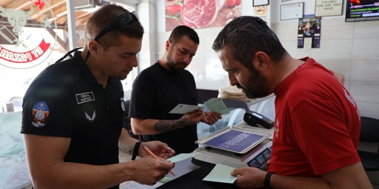 İskele Belediyesi kasapları denetledi