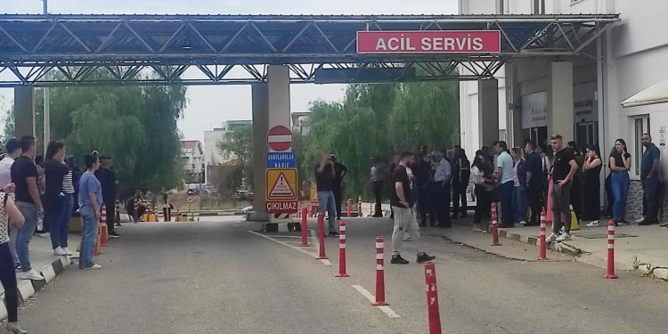 İskele Kaymakamı Toroslu: Devrilen otobüste bulunan öğrenciler sağlık kontrolünden geçiriliyor, hayati tehlikesi olan yok