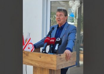 Üstel: Muhtarların özlük haklarını daha da iyileştireceğiz