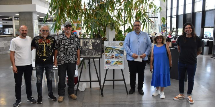 “Kültürel Motor Gezileri” resim sergisi açıldı