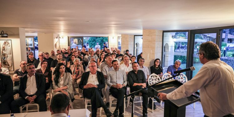 CTP kitle toplantılarına Girne’den başladı