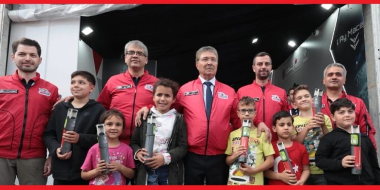 Üstel: Üçüncü lokomotif sektörümüz teknoloji olacak